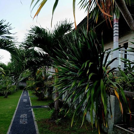 Hotel Mesari Hut Lembongan Zewnętrze zdjęcie